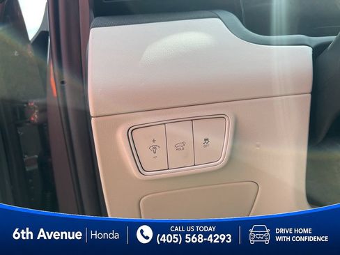 Used 2024 Hyundai Tucson Limited FWD image 32