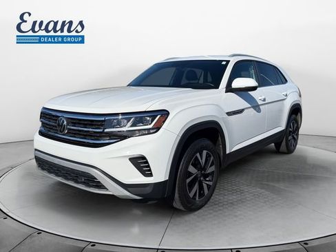 Used 2021 Volkswagen Atlas Cross Sport SE image 1