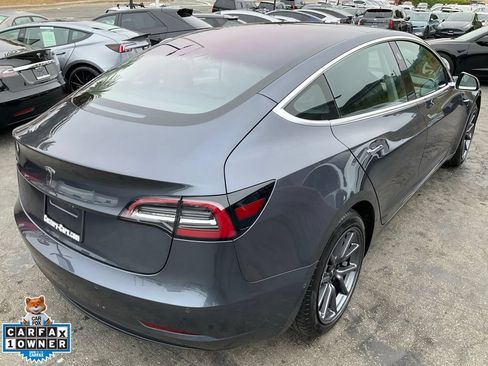 Used 2018 Tesla Model 3 Long Range RWD image 92