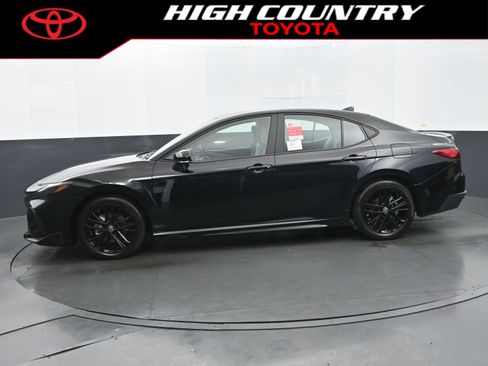 New 2026 Toyota Camry SE image 2