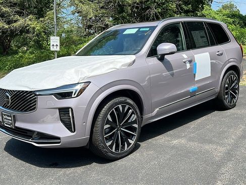 New 2026 Volvo XC90 B6 Plus w/ Protection Package Premier image 5