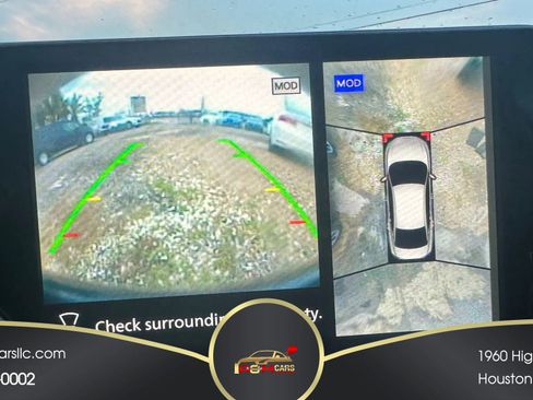 Used 2021 Nissan Sentra SR w/ SR Premium Package image 10