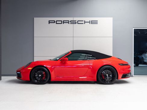 Certified 2023 Porsche 911 Carrera S RWD image 2