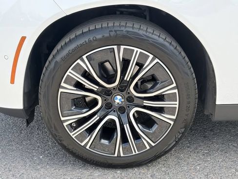 Used 2025 BMW X3 xDrive30i w/ Convenience Package AWD/4WD image 10