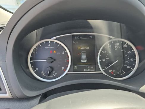 Used 2016 Nissan Sentra SL w/ Technology Package FWD image 10