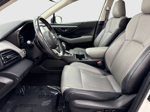 Used 2021 Subaru Outback Premium w/ Popular Package #1 AWD/4WD image 17