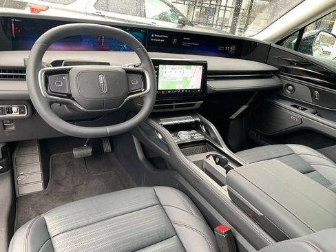New 2026 Lincoln Nautilus Reserve w/ Jet Appearance Package AWD/4WD image 23