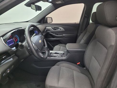 Used 2023 Chevrolet Traverse LT AWD/4WD image 17