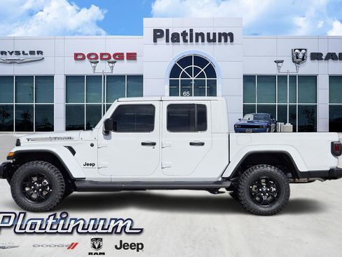 New 2026 Jeep Gladiator Sport AWD/4WD image 3