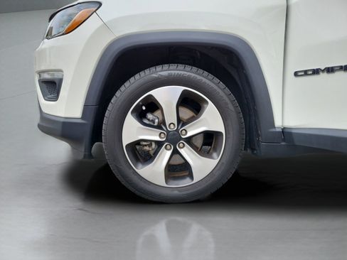 Used 2018 Jeep Compass Latitude w/ Popular Equipment Group image 32