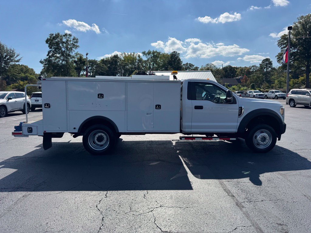 Used 2019 Ford F550 4x4 Regular Cab Super Duty image 5