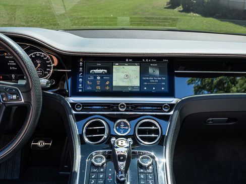 Used 2020 Bentley Continental GT AWD/4WD image 55