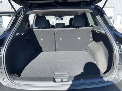 New 2026 Nissan Kicks SR FWD image 19