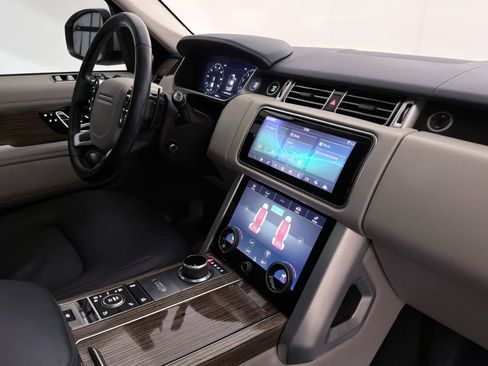 Used 2019 Land Rover Range Rover HSE image 26