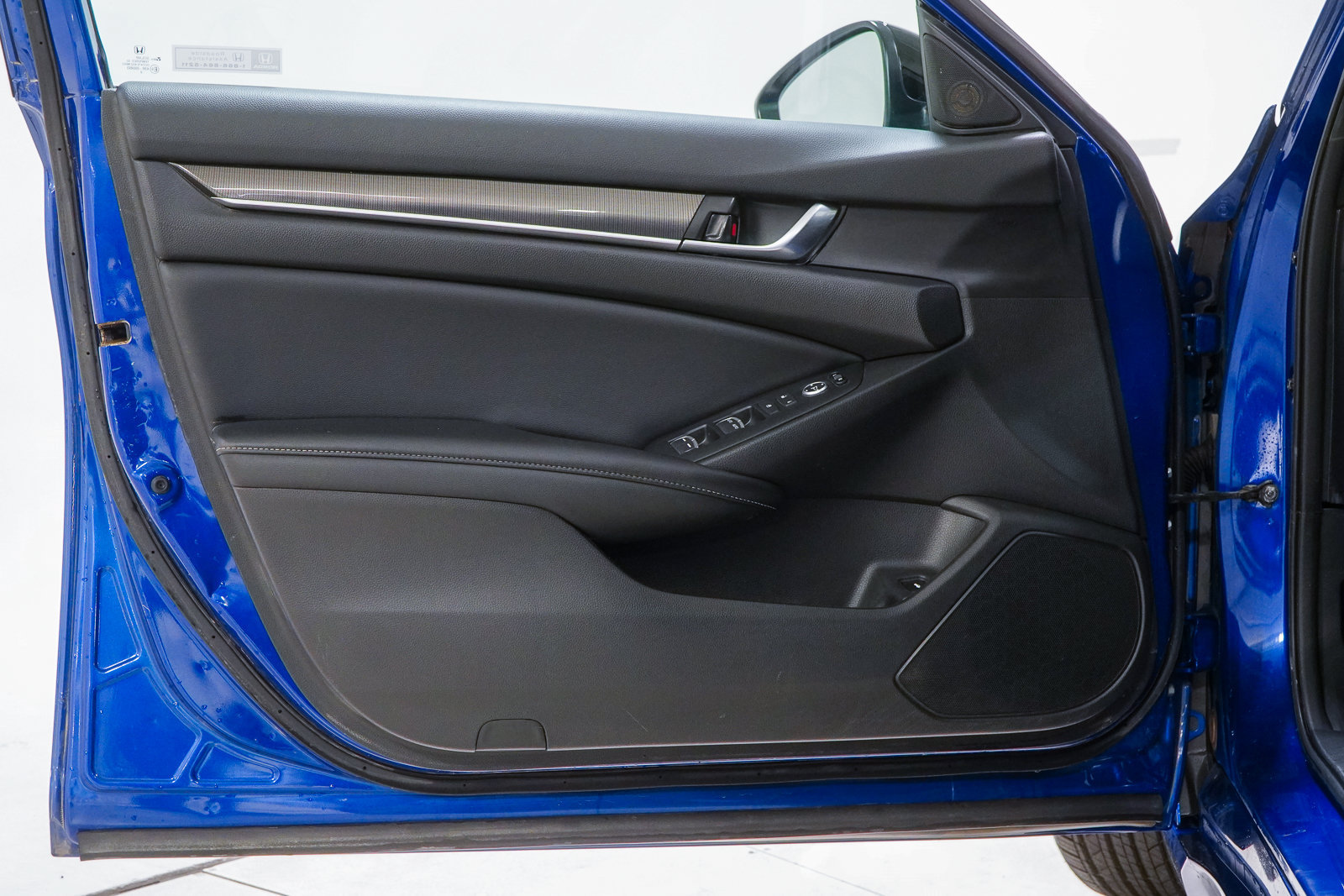 Used 2022 Honda Accord Sport image 18