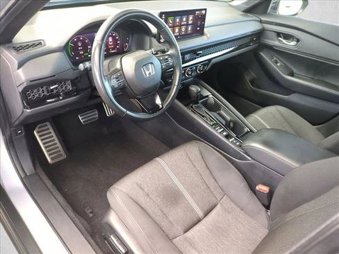 Used 2023 Honda Accord Sport image 10