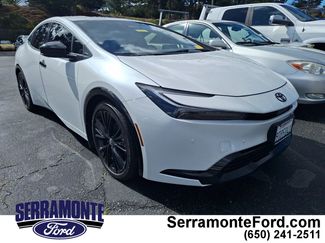 Used 2025 Toyota Prius video 1