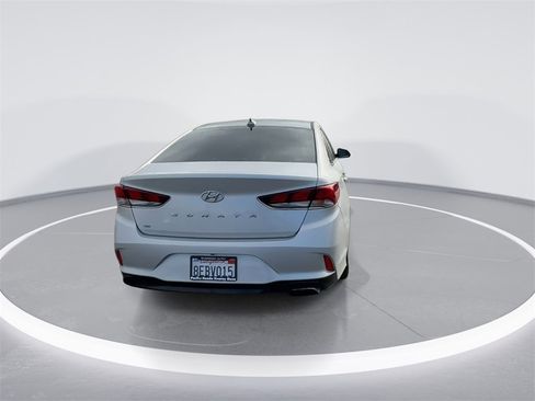 Used 2018 Hyundai Sonata SE image 12