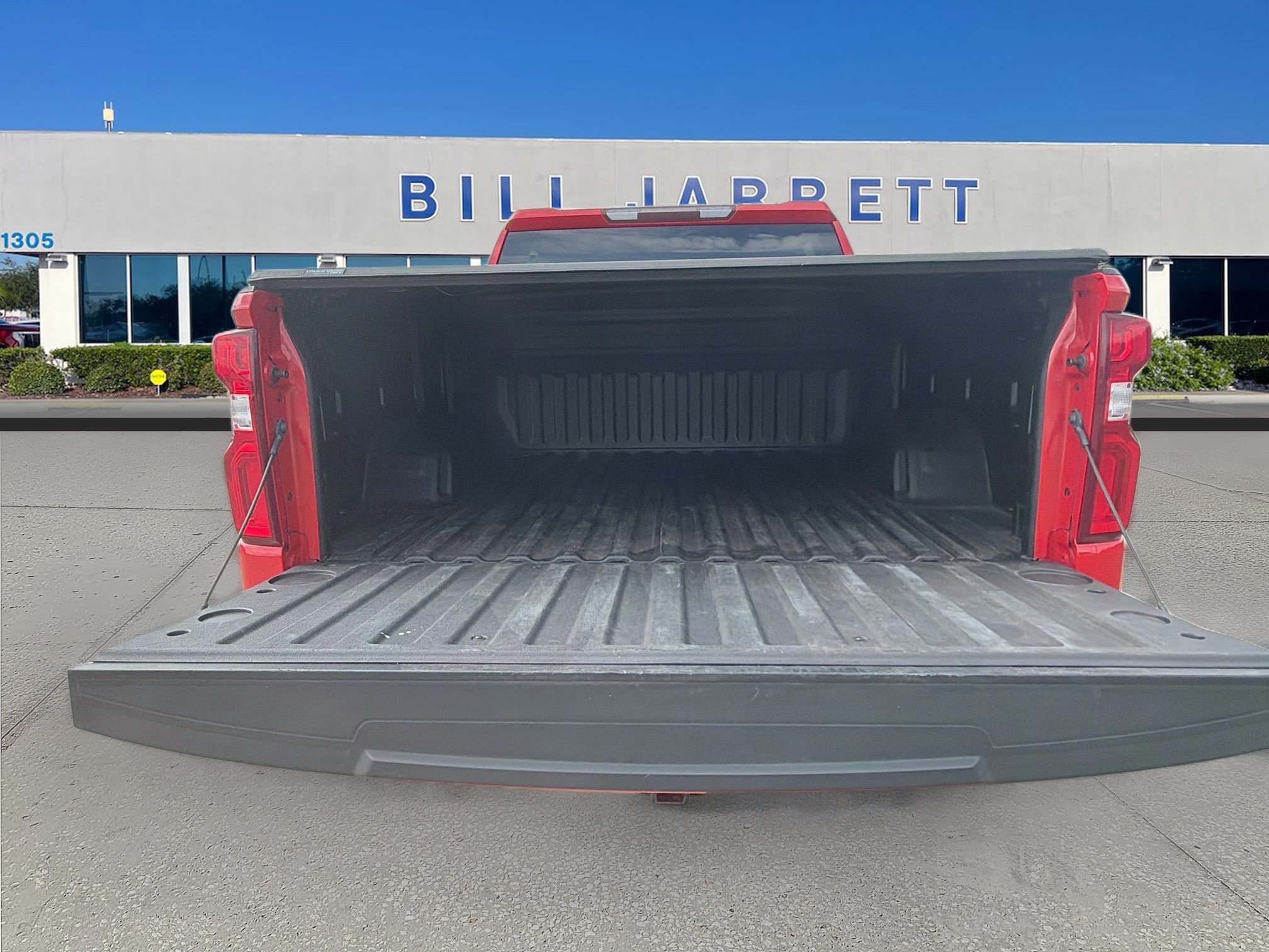Used 2021 Chevrolet Silverado 1500 Custom Trail Boss AWD/4WD image 24