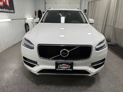 Used 2018 Volvo XC90 T6 Momentum w/ Convenience Package AWD/4WD image 2