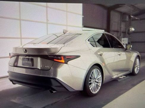 Used 2023 Lexus IS 300 w/ Premium Package RWD image 3