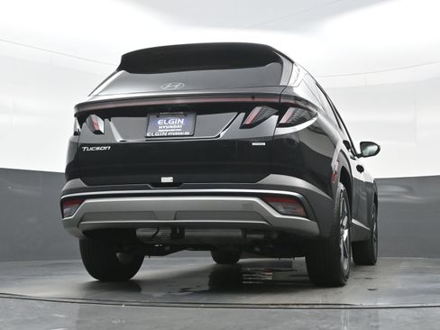 Used 2025 Hyundai Tucson SEL AWD/4WD image 31