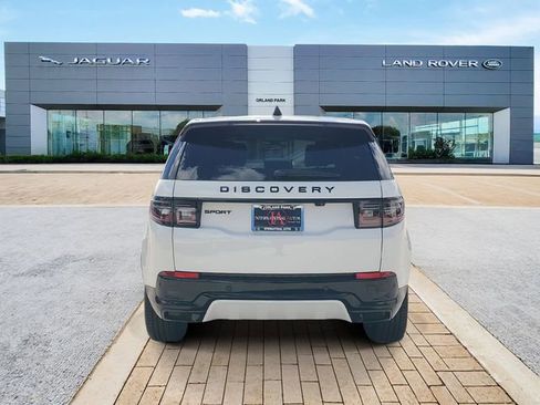 Certified 2025 Land Rover Discovery Sport Dynamic SE AWD/4WD image 6