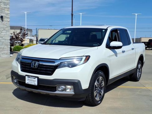 Used 2018 Honda Ridgeline RTL-E image 2