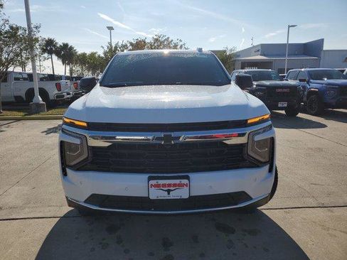 New 2026 Chevrolet Suburban LS w/ LPO, Dark Essentials Package image 2