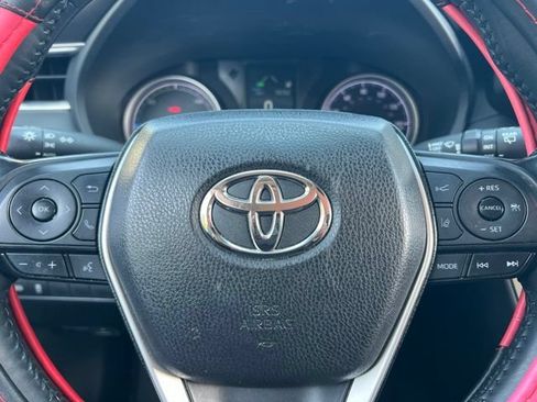 Used 2021 Toyota Venza LE AWD/4WD image 20