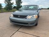Used 2000 Toyota Avalon XLS image 4