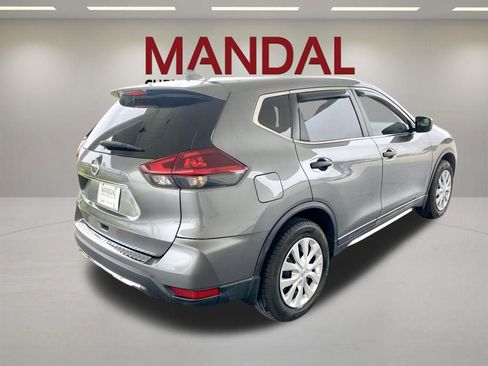 Used 2019 Nissan Rogue S FWD image 6