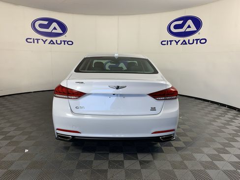 Used 2017 Genesis G80 3.8 AWD/4WD image 4