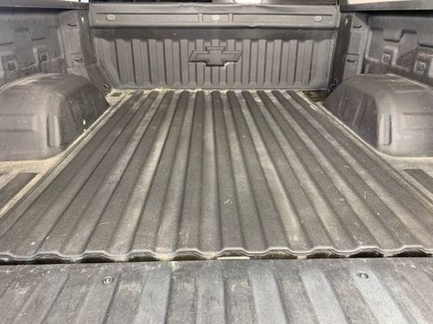 Used 2022 Chevrolet Silverado 1500 RST AWD/4WD image 35