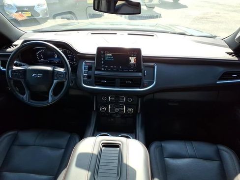 Used 2022 Chevrolet Tahoe RST w/ Sport Performance Package image 14