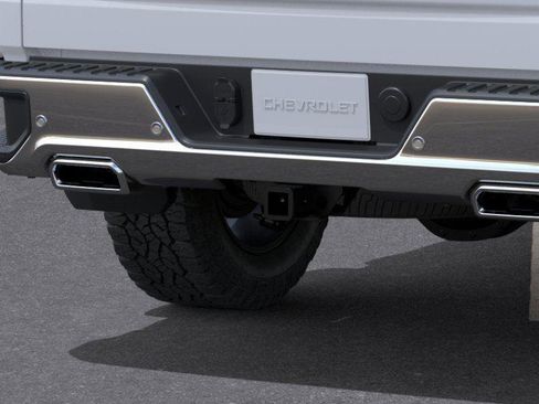 New 2026 Chevrolet Silverado 1500 LTZ w/ LTZ Premium Package AWD/4WD image 14