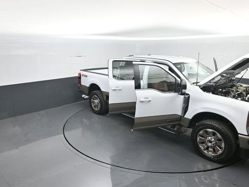 New 2026 Ford F350 King Ranch w/ FX4 Off-Road Package AWD/4WD image 39
