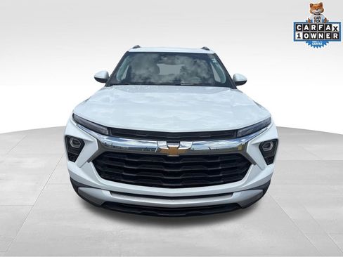 Used 2024 Chevrolet TrailBlazer LT FWD image 8