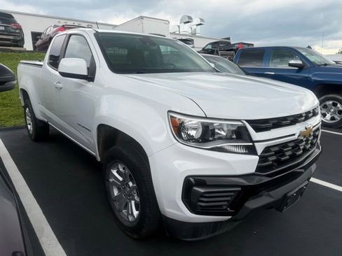 Used 2022 Chevrolet Colorado LT w/ Fleet Safety Package RWD image 3