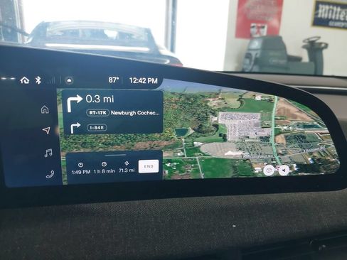 Used 2023 Lucid Air Pure AWD/4WD image 6