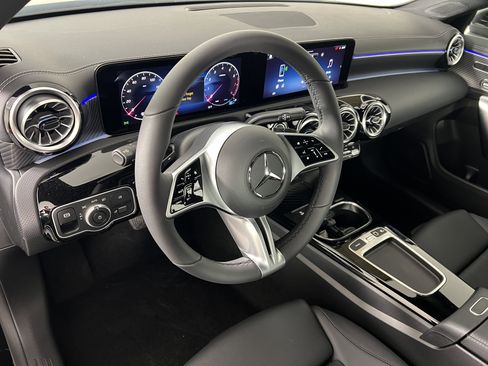 New 2026 Mercedes-Benz CLA 250 4MATIC image 18