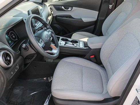 Certified 2023 Hyundai Kona SE image 18