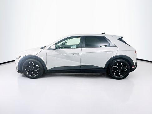 Used 2024 Hyundai Ioniq 5 SE RWD image 4