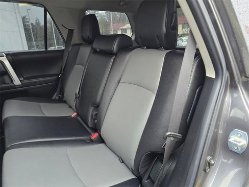 Used 2020 Toyota 4Runner SR5 Premium w/ Moonroof Package image 17