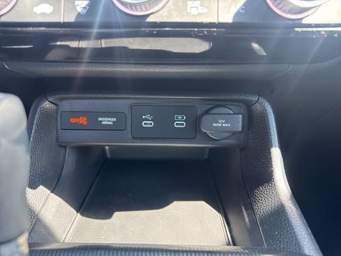 Used 2025 Honda Civic Sport image 27