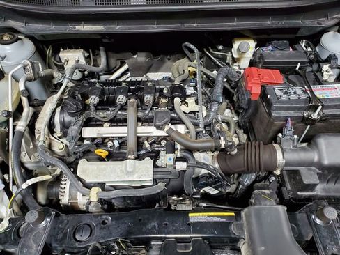 Used 2023 Nissan Kicks SV image 6