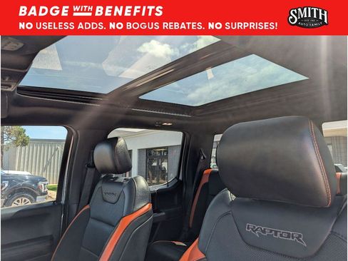 Used 2018 Ford F150 Raptor w/ Equipment Group 802A Luxury image 20