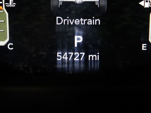 Used 2023 Jeep Gladiator Overland image 27