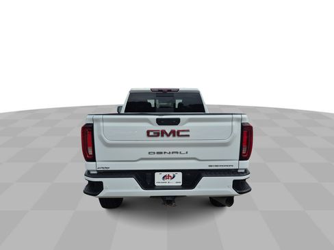 Used 2022 GMC Sierra 3500 Denali w/ Denali Ultimate Package AWD/4WD image 8