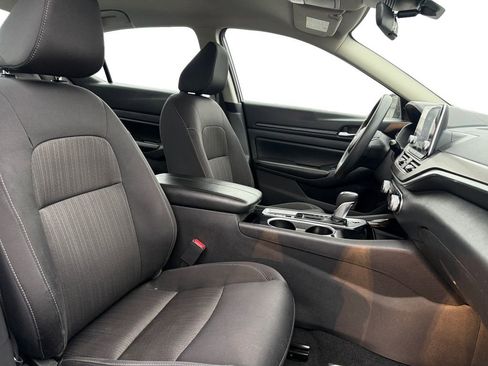 Certified 2024 Nissan Altima 2.5 SV image 15